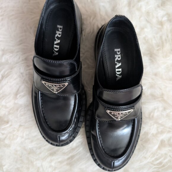 Prada loafers - Picture 1 of 4